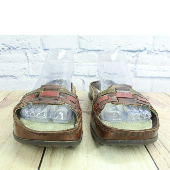 Earth Brown Leather Slip-On Casual Comfort Summer Flat Sandals Size 8 - Picture 4 of 8